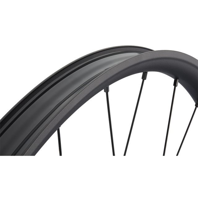 NEWMEN Performance 30 base 29" 28h FADE SP 6B 12x148 MS takakiekko